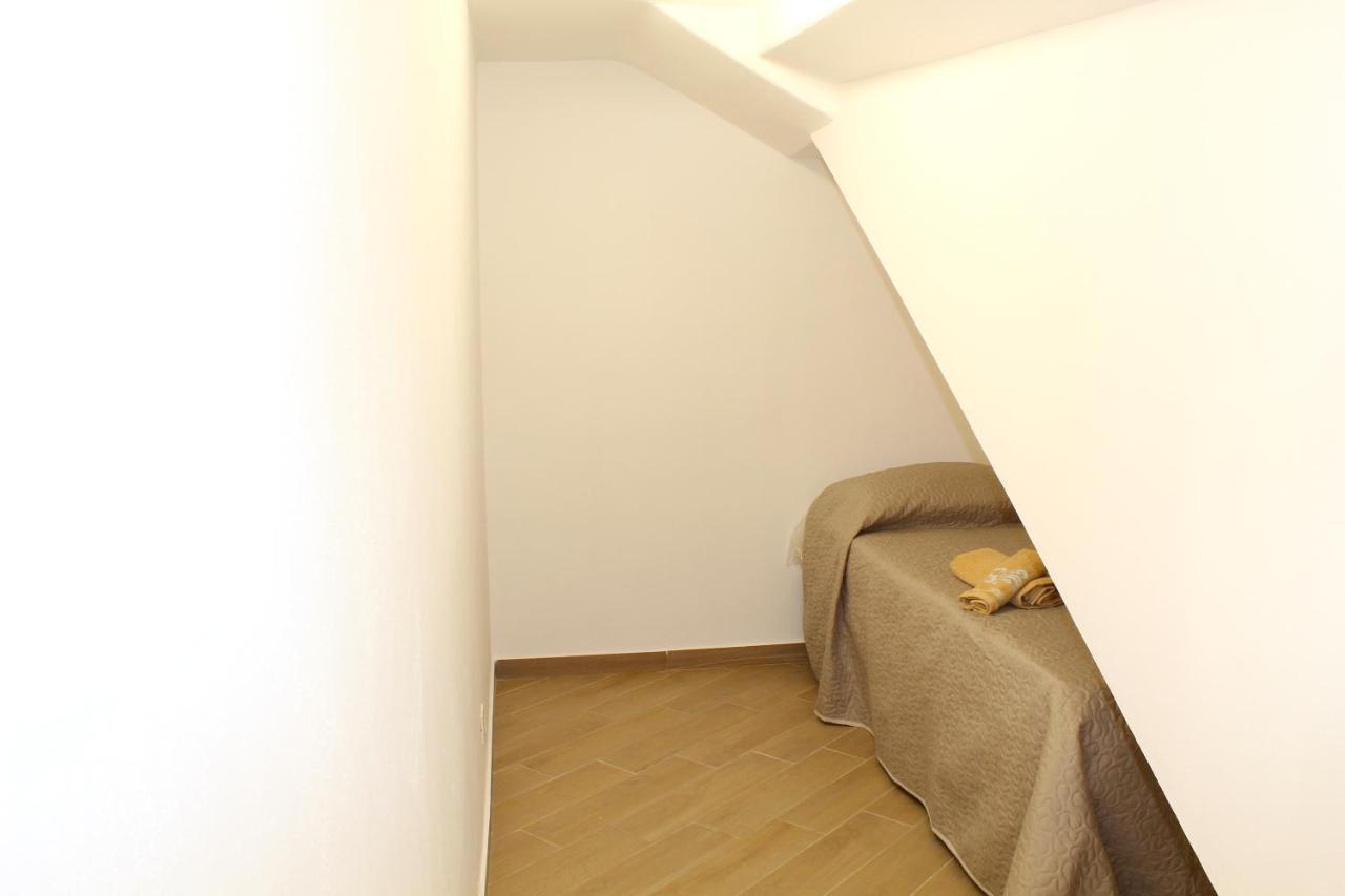 Ciuri Di Sicilia Apartment Капачи Екстериор снимка
